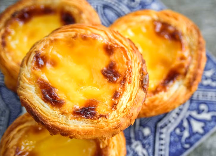 Pastéis de Nata: i dolci portoghesi che conquistano il cuore (e il palato!)