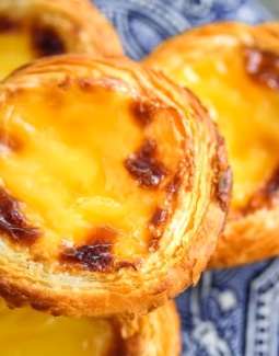 Pastéis de Nata: i dolci portoghesi che conquistano il cuore (e il palato!)