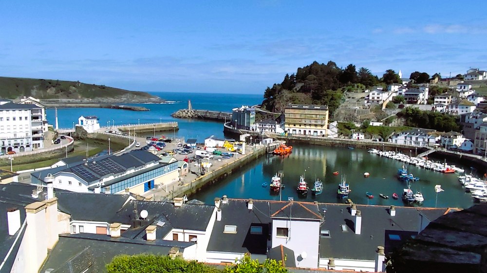 Luarca Image